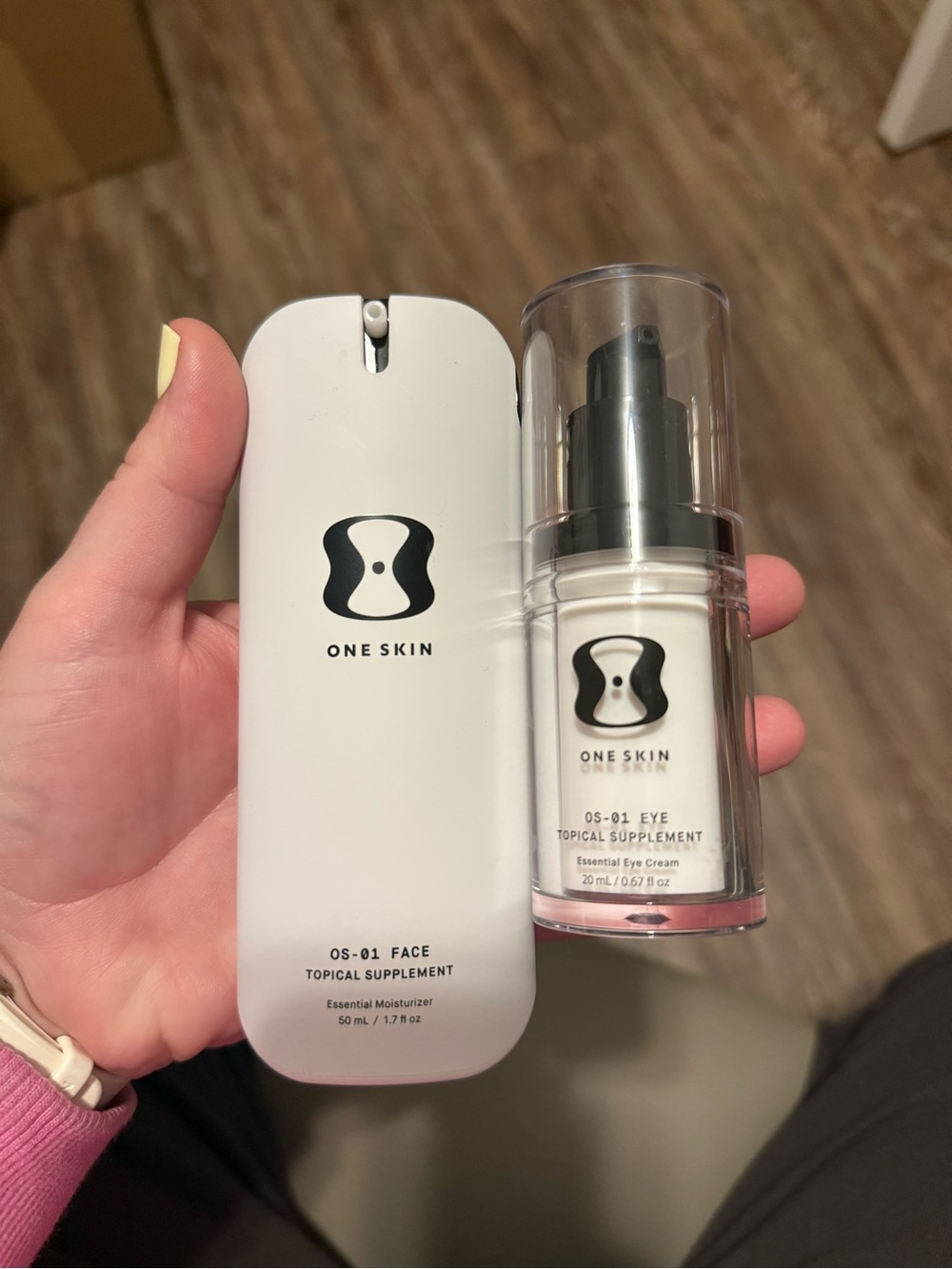 One Skin OS-01 Face & Eye Cream Set - White
